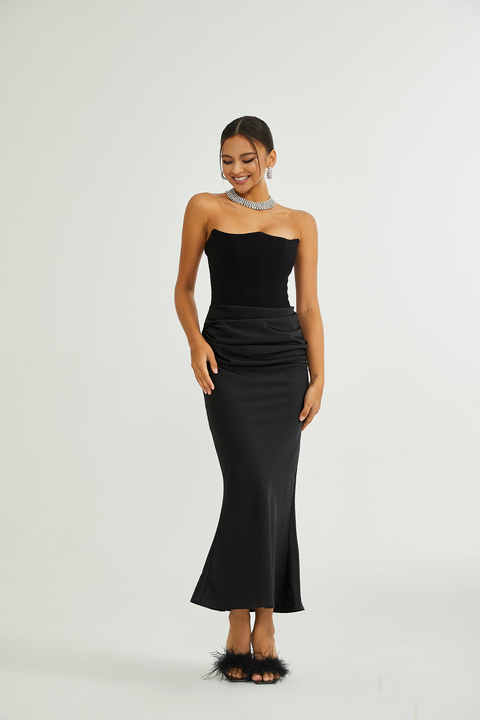 Velia Off-Shoulder Maxi Dress